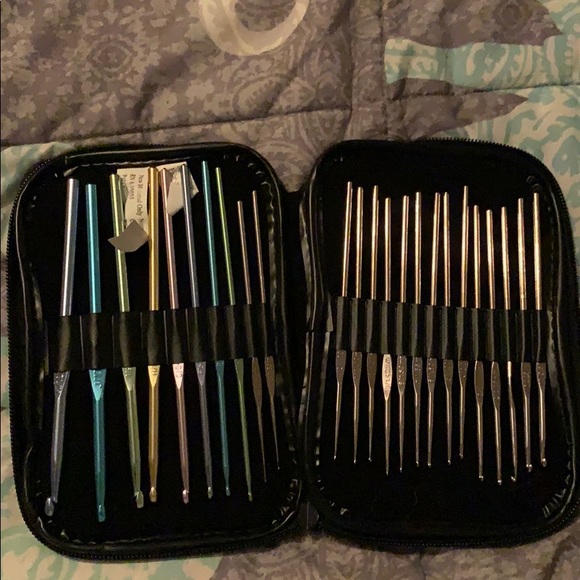 Baye Other - Brand New Crochet Needle Set